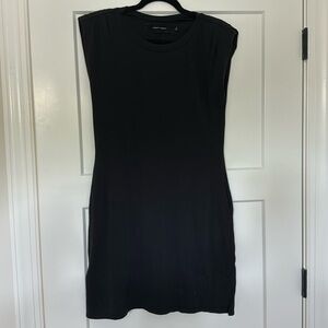 Black puff sleeveless dress